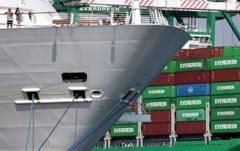 Trump warns of ‘mess’ ahead of legal ruling on tariffs